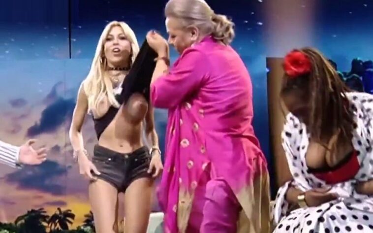 Oriana Marzoli Naked