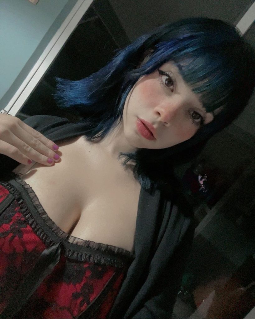 Alvarez Yadira desnuda gratis