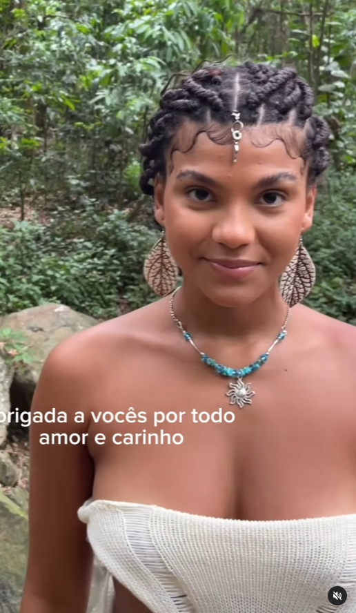 Victória Roque nu fotos