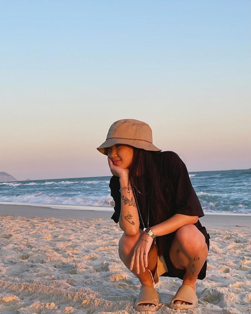 Dani Soomin nua em fotos