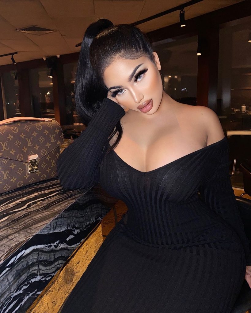 Gul Bahari sexy pics