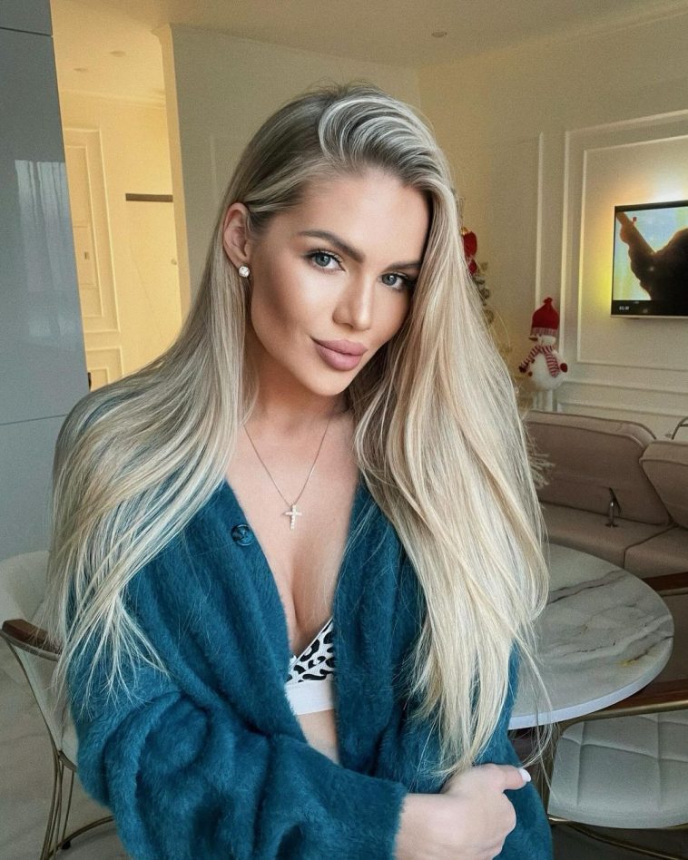 Alena Viva nude