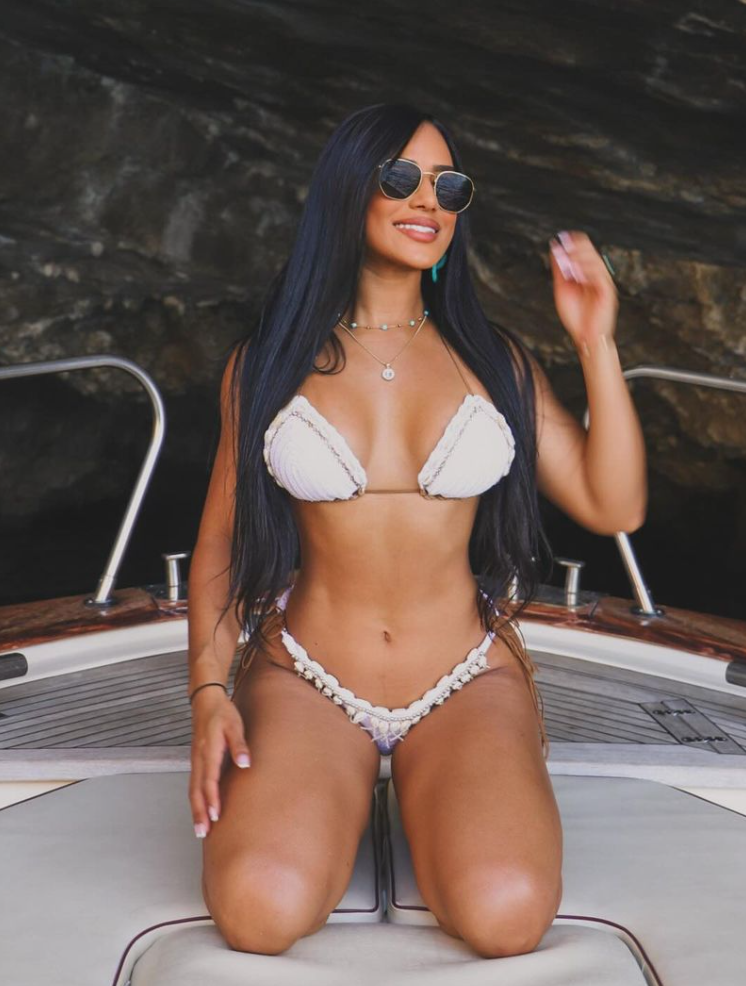 Eli Castillo nude onlyfans