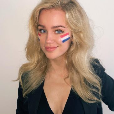 Eva Vlaardingerbroek nude
