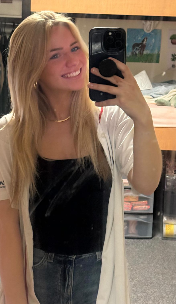 Raegan Fordemwalt onlyfans nude