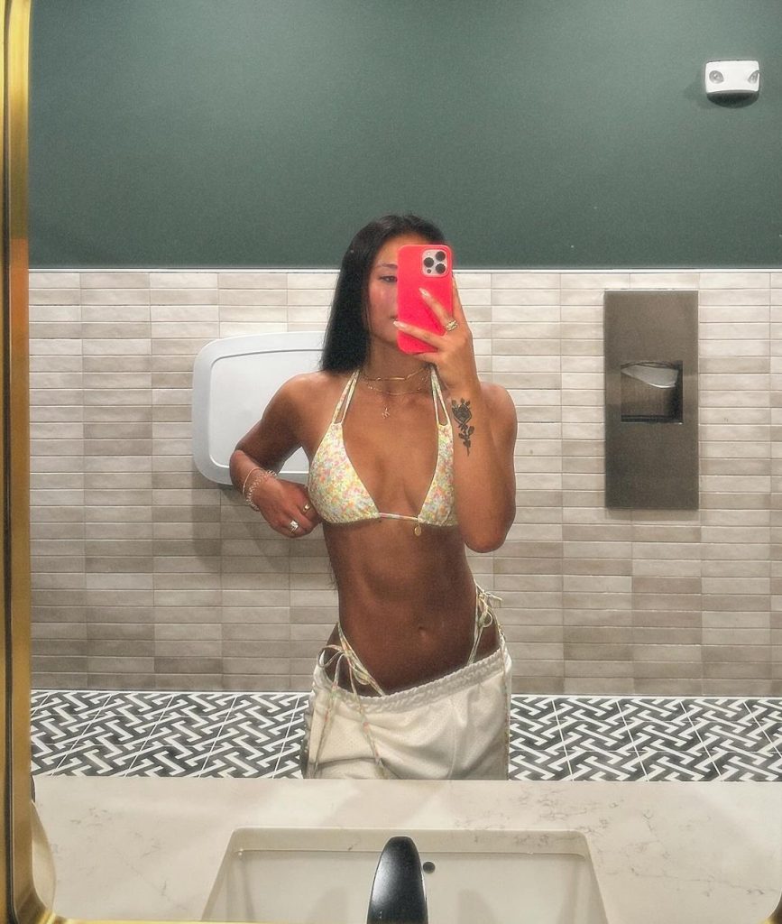 Marissa Mcnamara nude onlyfans