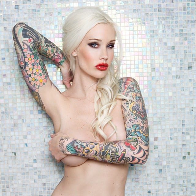 Sabina Kelley nude