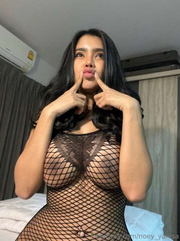 Noey Yanisa nude