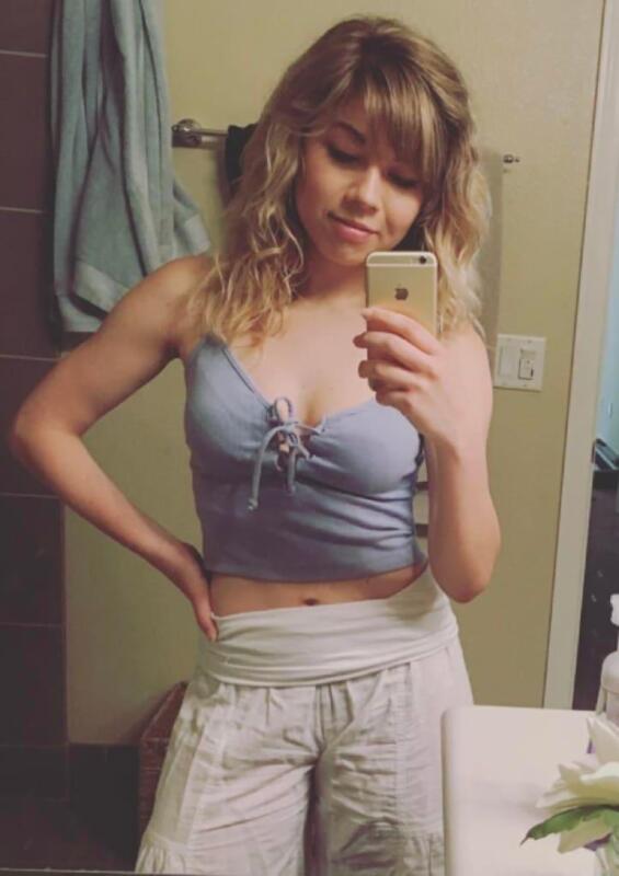 Jennette McCurdy Nudes