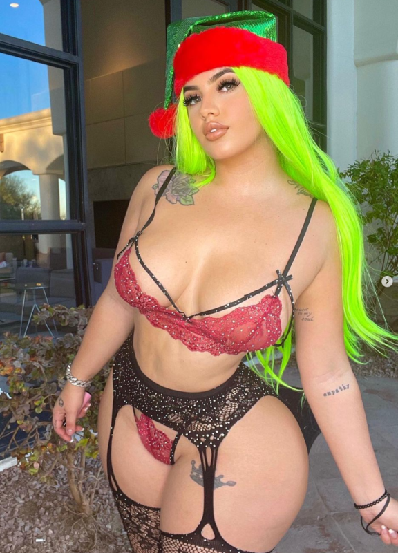 Ely La Bella sexy pics free