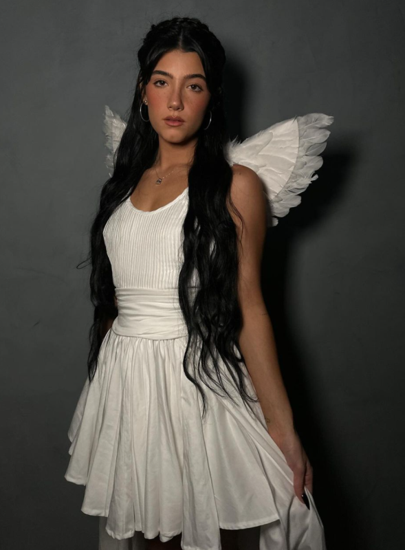 Charli D'Amelio sexy pics